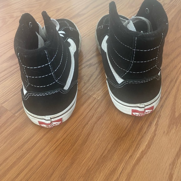 Vans hightop sneakers.  Youth size 4.  Great condition. - Picture 2 of 5